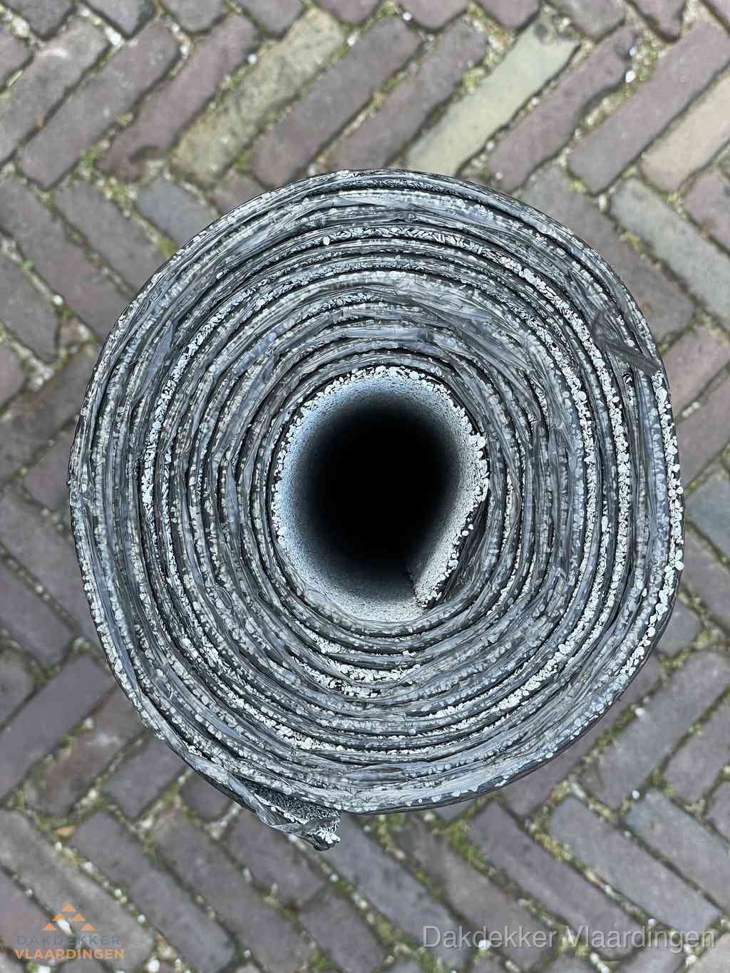 Rol EPDM dakbedekking materiaal voor plat dak in Vlaardingen Rol EPDM dakbedekking materiaal voor plat dak in Vlaardingen